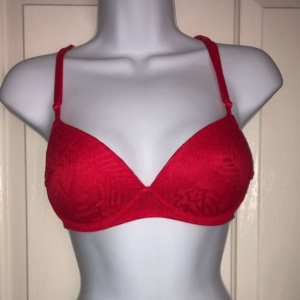 Red Bralette - Picture 7 of 9